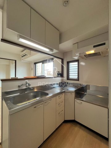 グランデフィオーレのキッチン|同マンション別部屋：参考写真