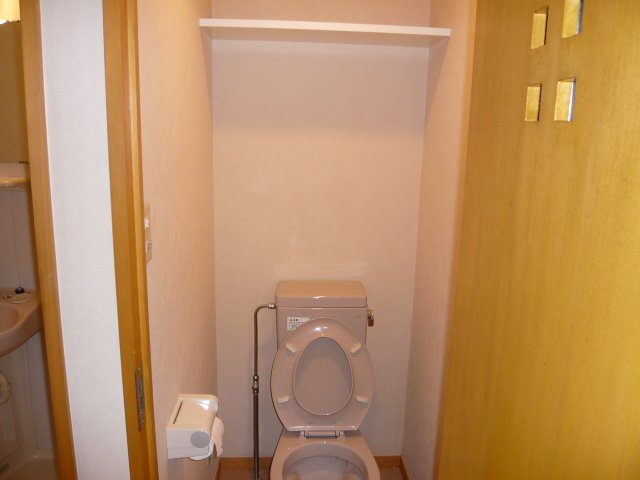 バス・トイレ別になっております。