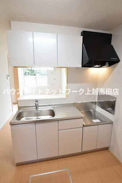 レ・セーナのキッチン|キッチン