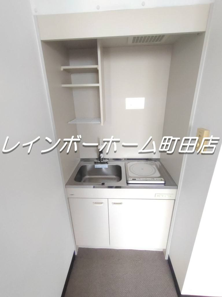 ライオンズマンション桜ヶ丘駅前※初期費用分割あと払いサービス利用可能物件のキッチン|使いやすいキッチンです