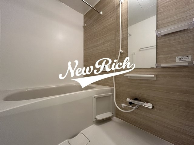 高崎市下小鳥町のアパートの浴室