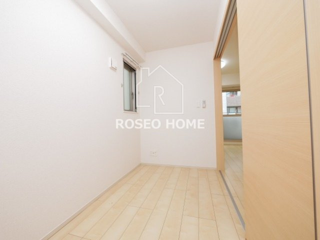 クレインレジデンスの洋室