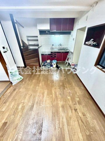 八尾木北3丁目一戸建の内装