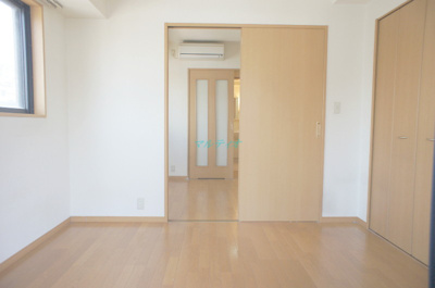 【内装】 | エルラッソ入谷 | 洋室