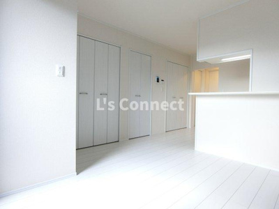 【内装】 | ＳＯＬ・ＴＥＬＬＡＺＡ | ９．２帖のＬＤＫ。