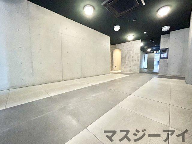 WORVE大阪本町のロビー