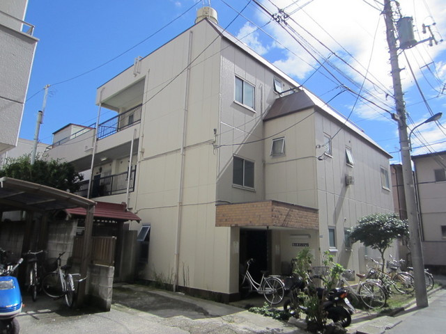 佐々木マンションの外観|とっても明るい居室空間です♪