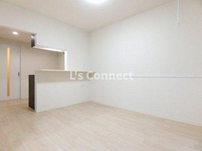 【居間・リビング】 | シャルマンヴィラ吉岡 | ８．８帖のＬＤＫ。