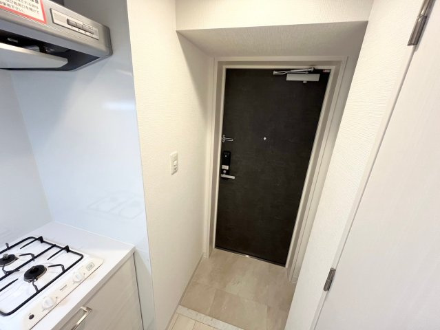 エスリード新栄マルスの玄関