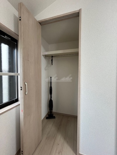 【収納】Oasis弘明寺　A棟 