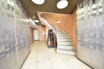 【エントランス】 | 元町エビスビル