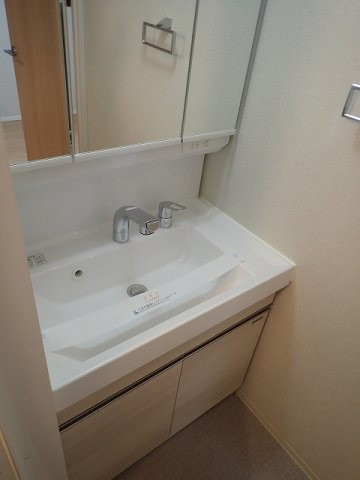 ロイジェント駒込六義園の洗面所