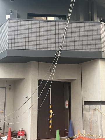 ロイジェント駒込六義園のエントランス