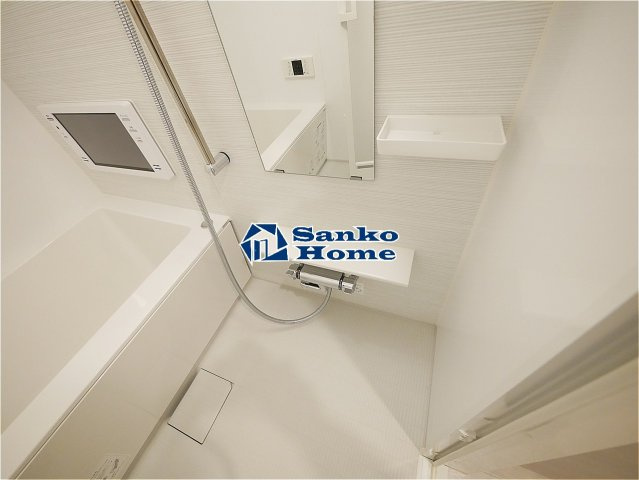 ドムス・スタイル浅草の浴室