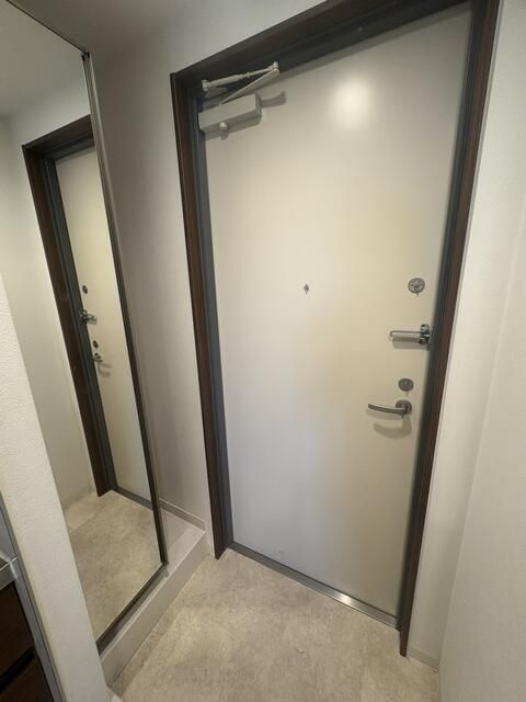 カルム浅草今戸の玄関