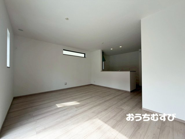 春日井市高森台4丁目（全2棟）の居間・リビング