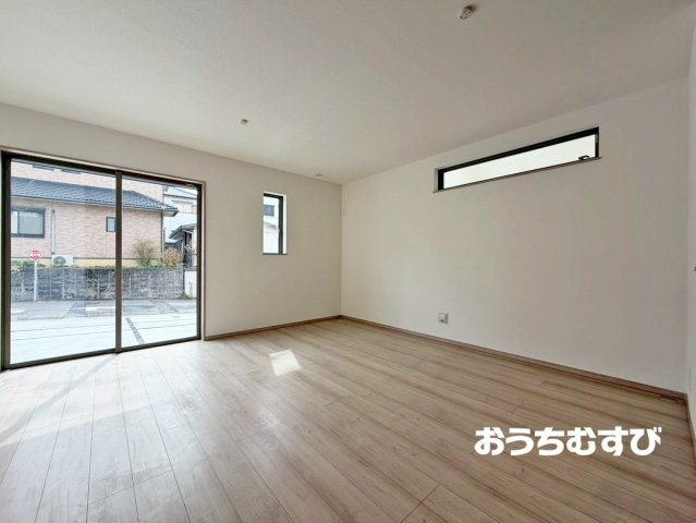 春日井市高森台4丁目（全2棟）の居間・リビング