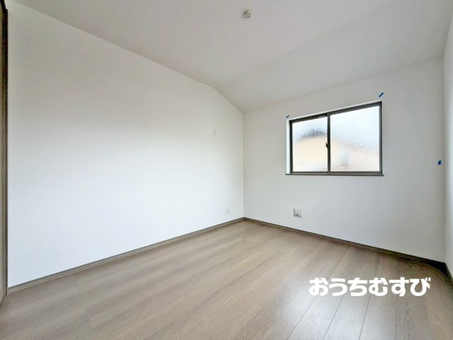 春日井市高森台4丁目（全2棟）の洋室