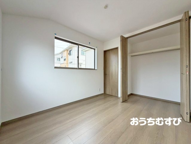 春日井市高森台4丁目（全2棟）の前面道路含む現地写真