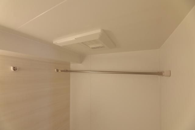 ジオエント御徒町の浴室