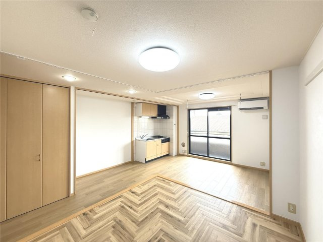 Grandeur・Winの居間・リビング