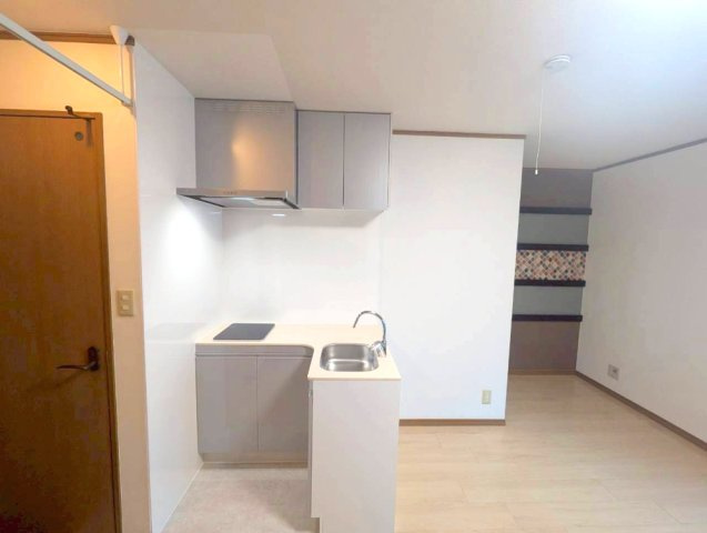 江戸川区西瑞江４丁目のアパートの浴室