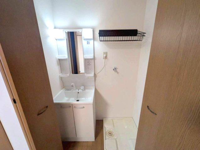 江戸川区西瑞江４丁目のアパートの収納