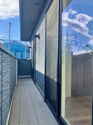 東寺方戸建のバルコニー