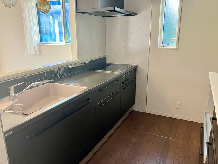 東寺方戸建のキッチン