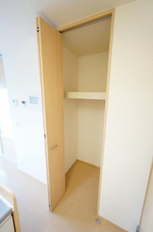 【収納】 | グロリアス | ※同物件・同タイプの写真です。