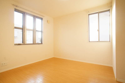 【洋室】 | ツバサハイツ A | 6.1帖洋室　WIC付