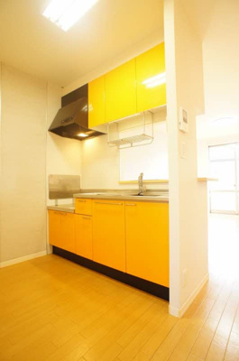 【キッチン】 | ツバサハイツ A | 対面式のカウンターキッチン