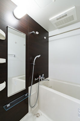 【浴室】 | レビスタ白金高輪 | ※写真は同タイプ住戸です。