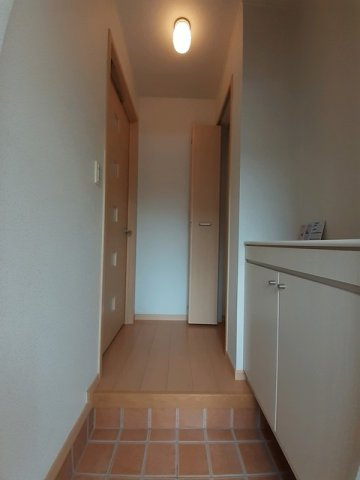 カレント・スクエアの玄関