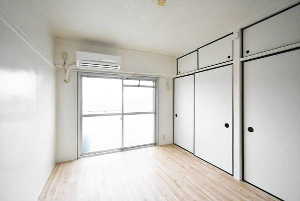 ビレッジハウス成島1号棟の居間・リビング|ビレッジハウスの同一物件・同一タイプの間取りの写真です