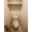 【トイレ】 | フラットコートⅡ | 同タイプの別部屋の写真です。