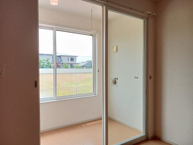 フェスティナ・レンテのその他