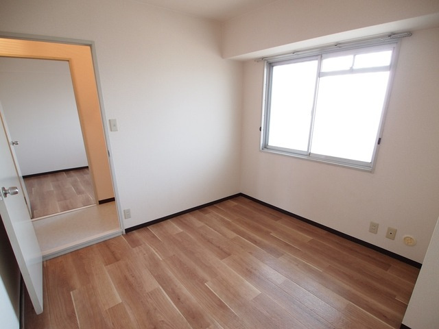 サニーコート西真美の内装