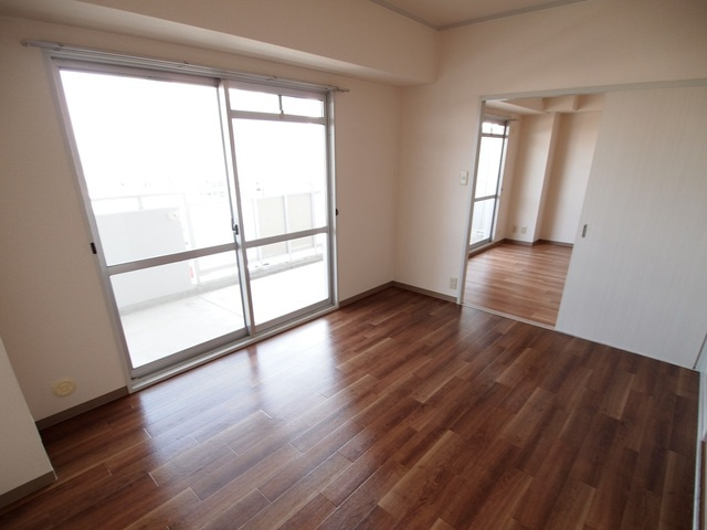 サニーコート西真美の内装