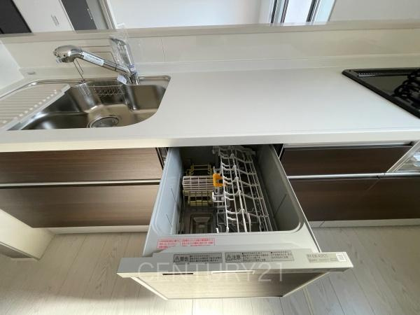 前橋市南町新築一戸建てのキッチン|食器洗い乾燥機付きです。