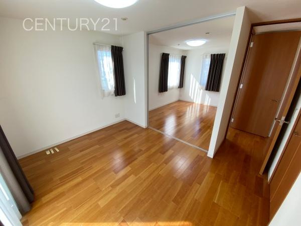 高崎市三ツ寺町中古一戸建ての居間・リビング