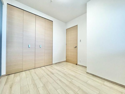 【洋室】 | グランアッシュ天美駅前 | 使い勝手の良いお部屋なので、お好みのお部屋を作ってみましょう！