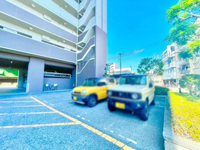 【駐車場】 | グランアッシュ天美駅前 | お車の出し入れも楽々ですね♪駐車場空有です！
