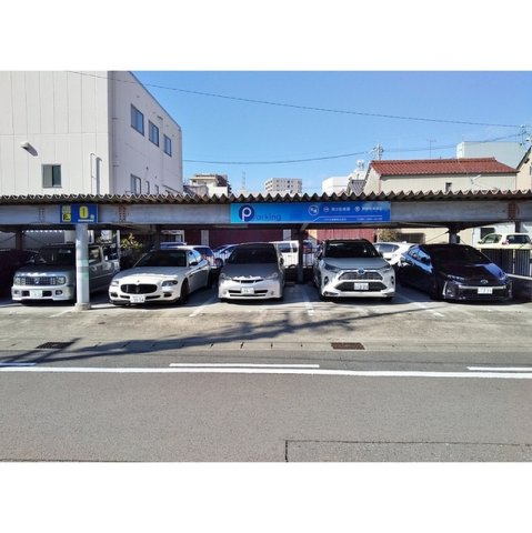 霞町駐車場の外観