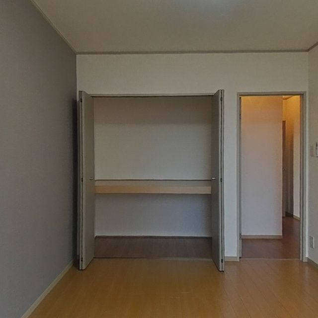 岐阜市粟野西３丁目のアパートの収納