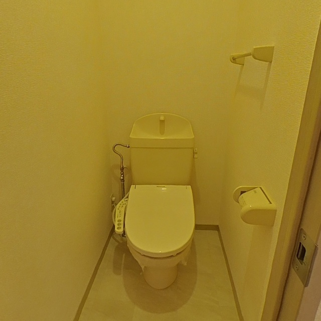 岐阜市粟野西３丁目のアパートのトイレ