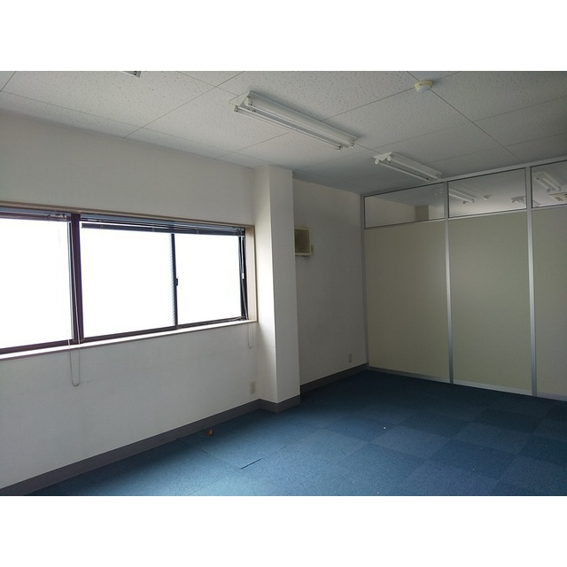 ＹＳトラストビルの内装