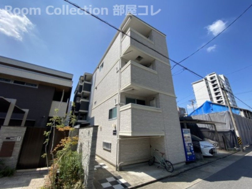 グランレーヴ名駅の外観