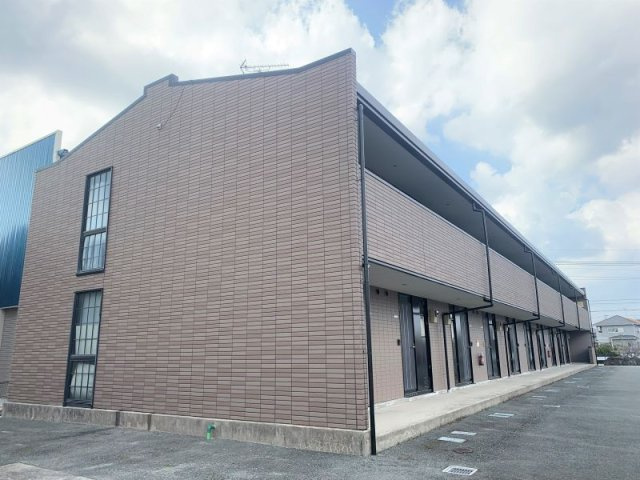 【外観】 | レオパレススリーアーチ