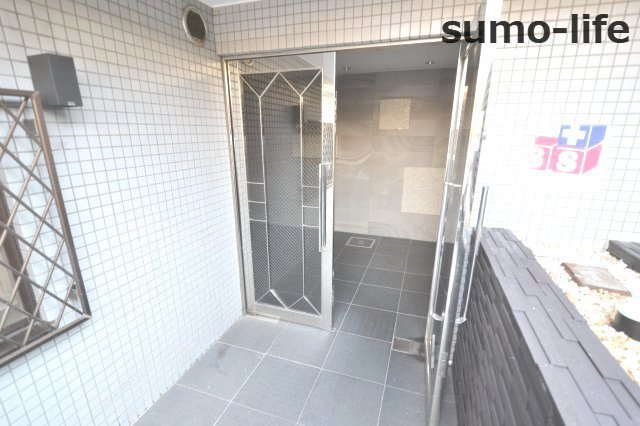 シェリル塚口のロビー